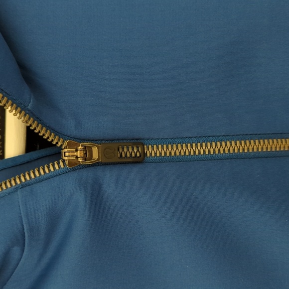 Lululemon Fleece back Soft shell for running - Picture 9 of 16